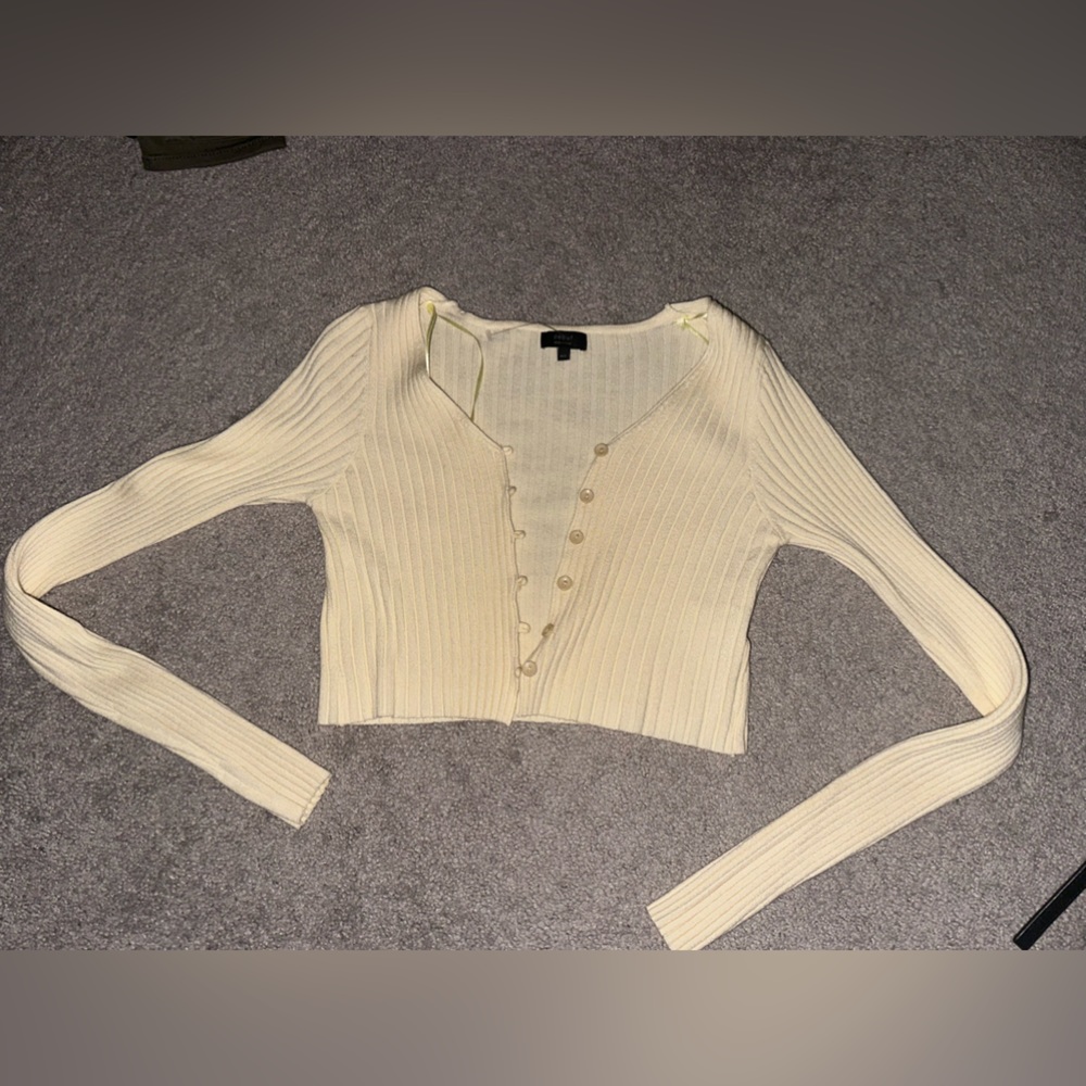 Super cute yellow mine shrug sweater size medium/ large